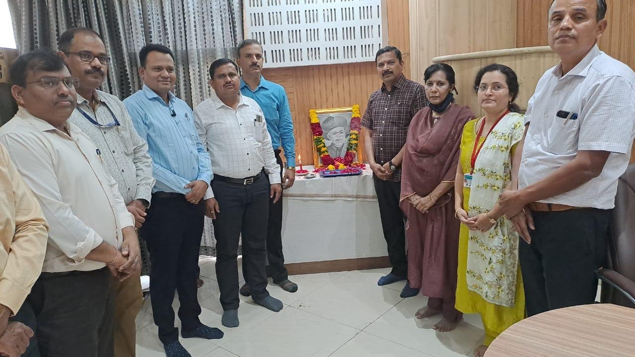 देशाचे विकासात महात्मा फुले याचे शैक्षणिक योगदान महत्वपुर्ण- दिलीप स्वामी